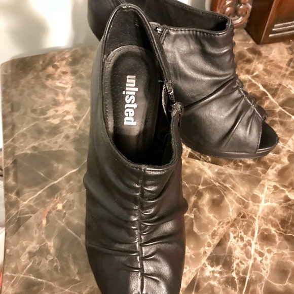 Unlisted Black Booties - Picture 2 of 4